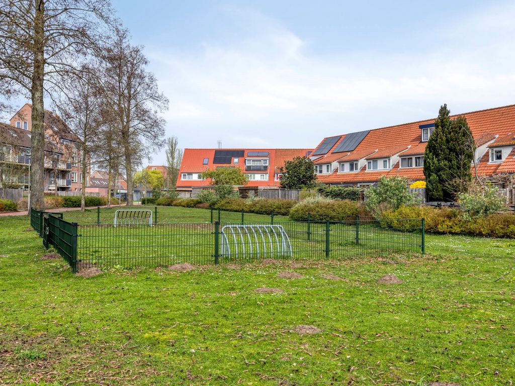 Libellendans 25, Capelle aan den IJssel