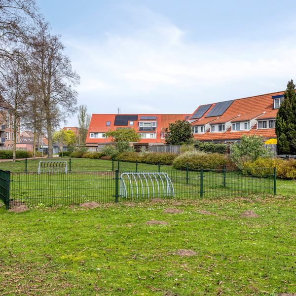 Libellendans 25, Capelle aan den IJssel