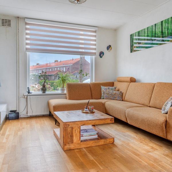 Kon Wilhelminastraat 12, Nieuwerkerk aan den IJssel