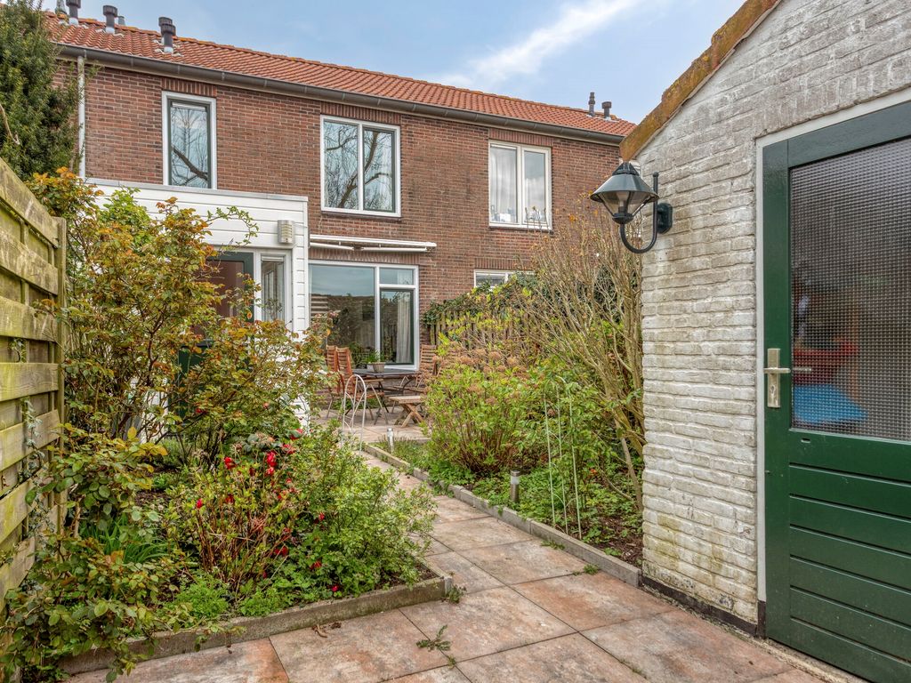 Kon Wilhelminastraat 12, Nieuwerkerk aan den IJssel