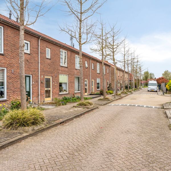 Kon Wilhelminastraat 12, Nieuwerkerk aan den IJssel