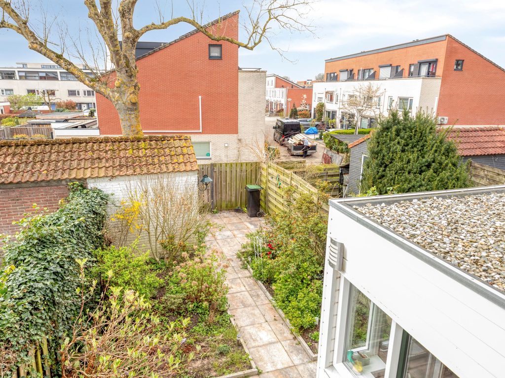 Kon Wilhelminastraat 12, Nieuwerkerk aan den IJssel