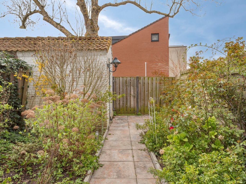 Kon Wilhelminastraat 12, Nieuwerkerk aan den IJssel