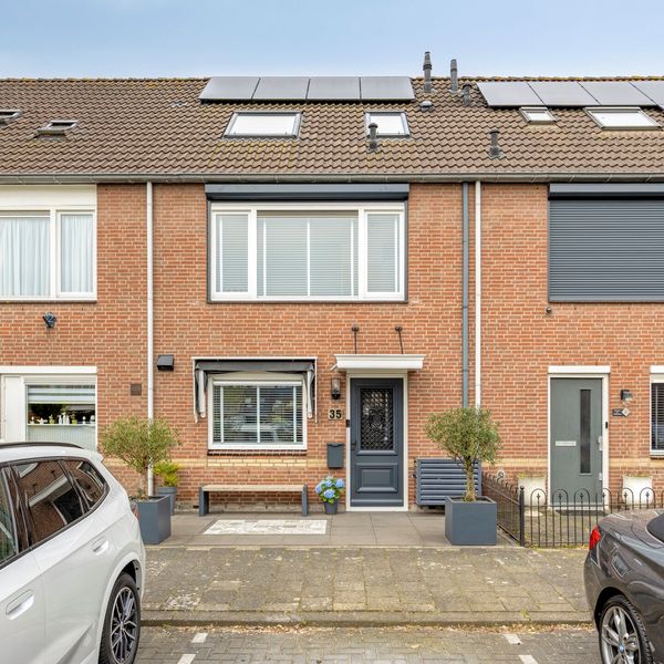 Jan van Kanrede 35, Capelle aan den IJssel