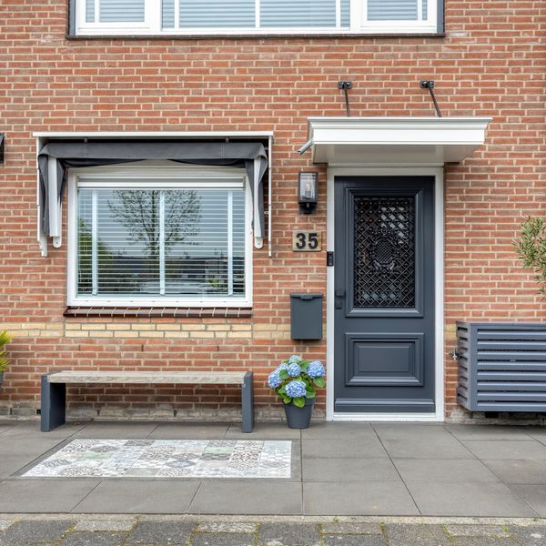 Jan van Kanrede 35, Capelle aan den IJssel