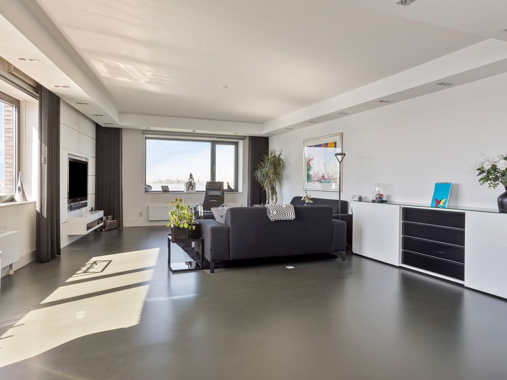 Lloydkade 729, Rotterdam