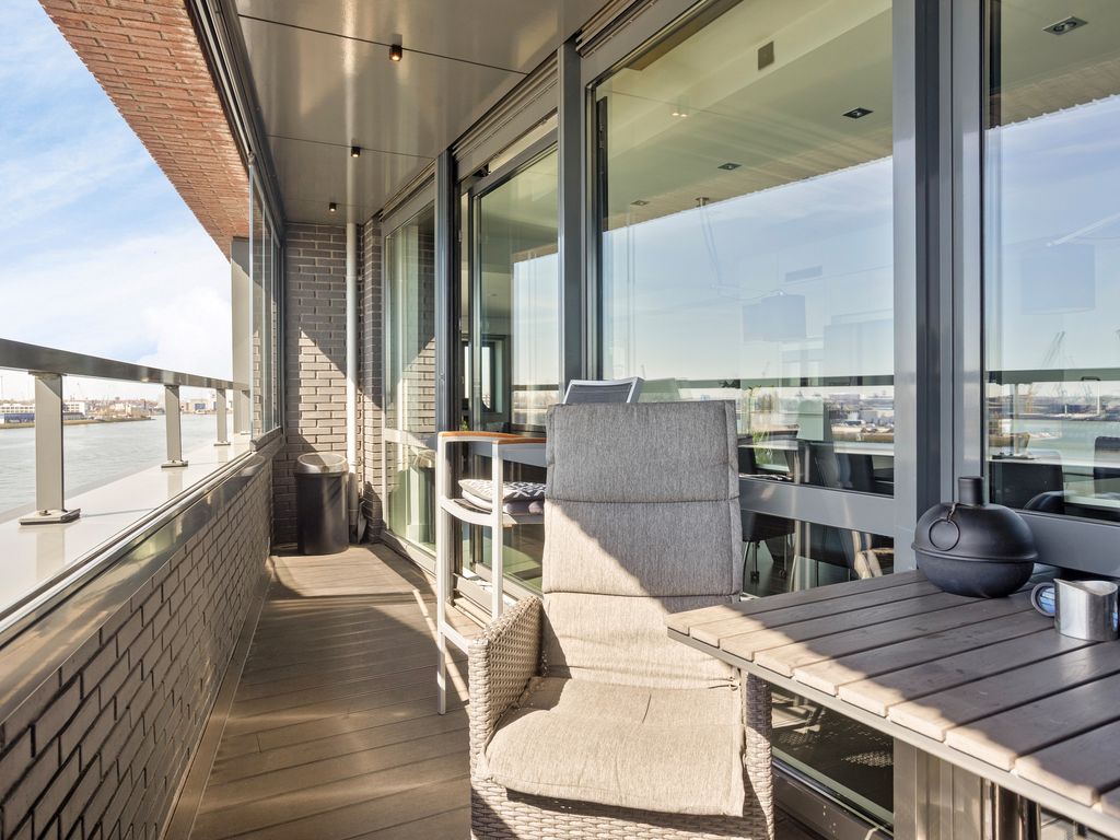 Lloydkade 729, Rotterdam