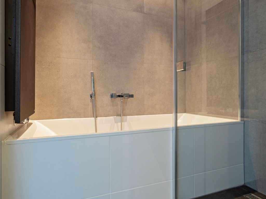 Lloydkade 729, Rotterdam