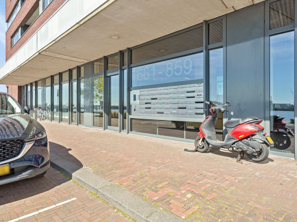 Lloydkade 729, Rotterdam