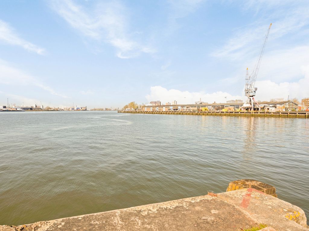 Lloydkade 729, Rotterdam