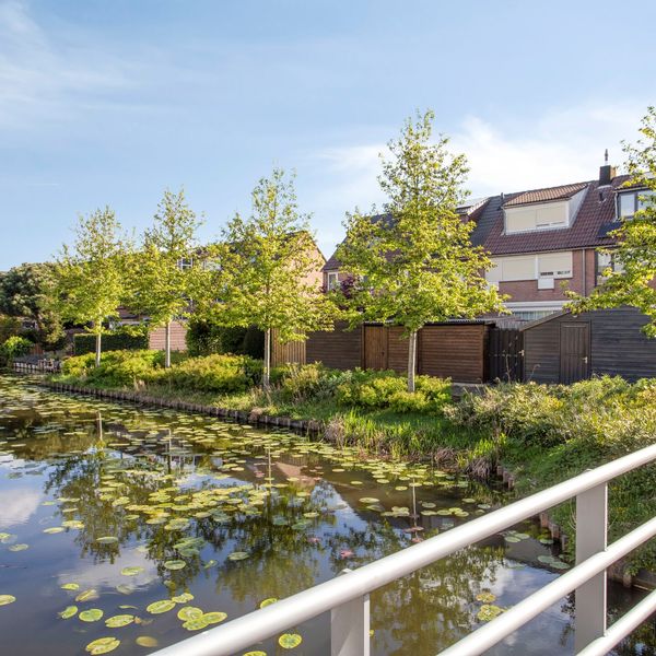 Jan de Geusrede 23, Capelle aan den IJssel