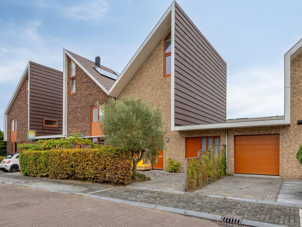 Dieze 35, Nieuwerkerk aan den IJssel