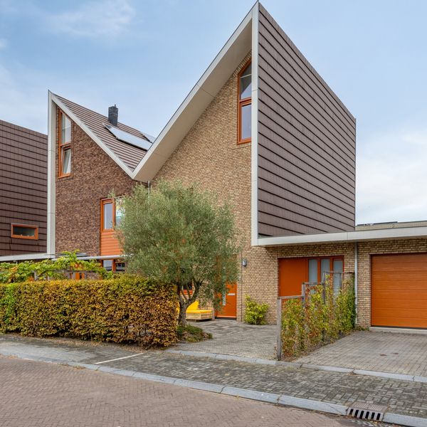 Dieze 35, Nieuwerkerk aan den IJssel