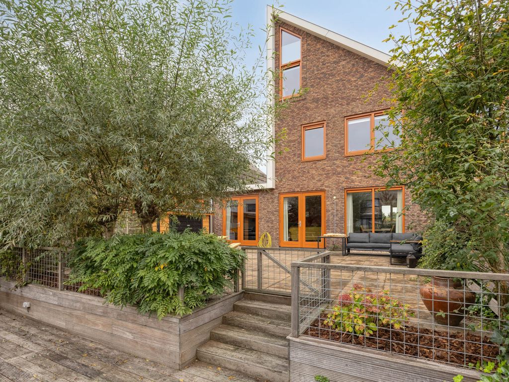 Dieze 35, Nieuwerkerk aan den IJssel