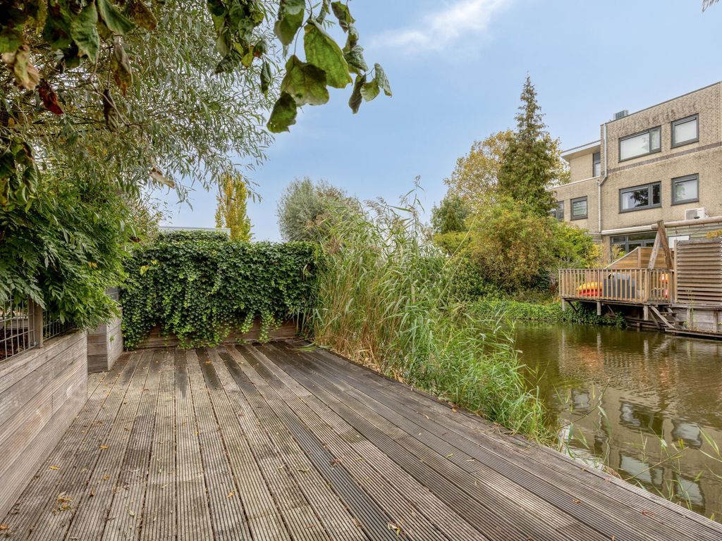 Dieze 35, Nieuwerkerk aan den IJssel