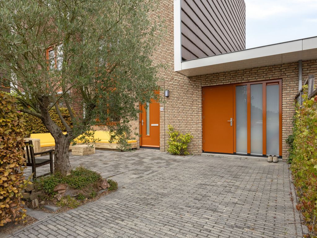 Dieze 35, Nieuwerkerk aan den IJssel