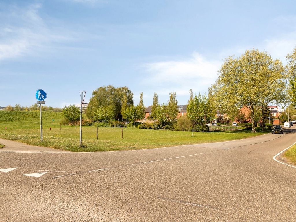 IJsselwaard 11, Capelle aan den IJssel