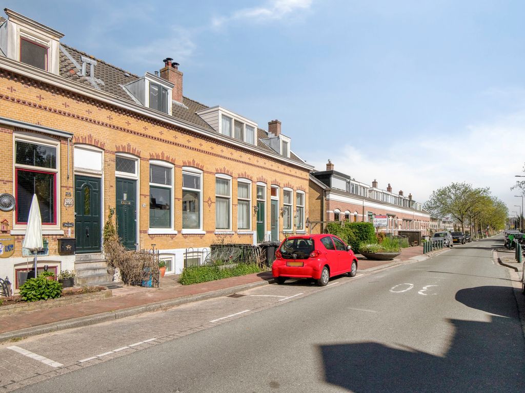 IJsselmondselaan 261, Rotterdam
