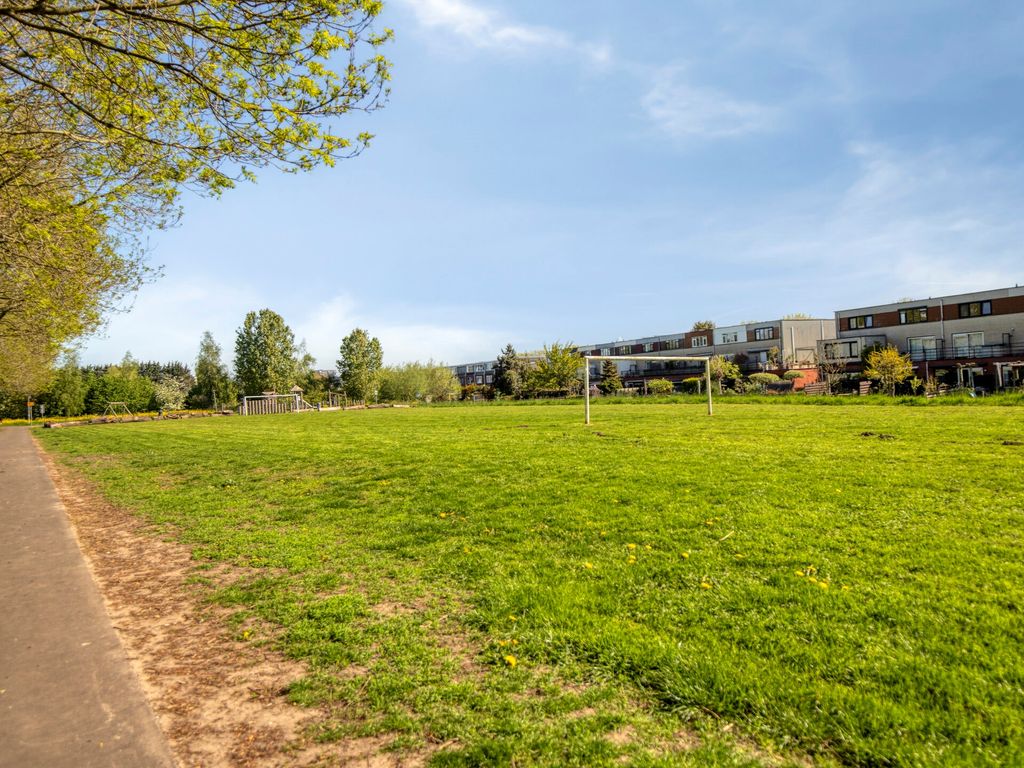 IJsselmondselaan 261, Rotterdam