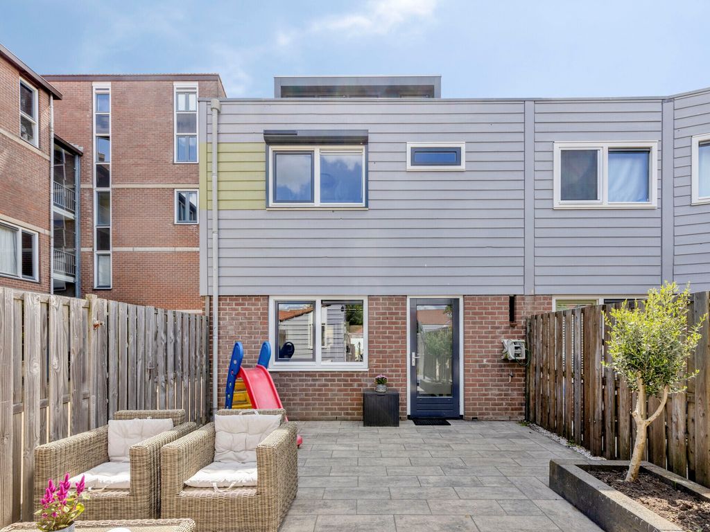 Nabucco 112, Capelle aan den IJssel