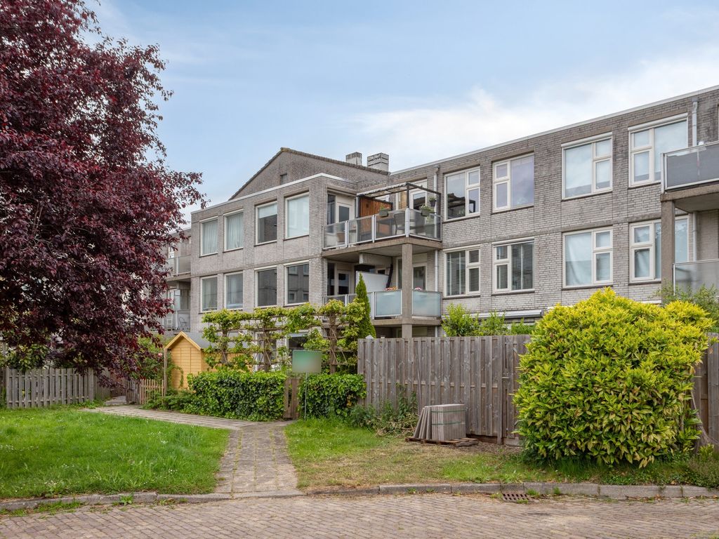 Slotplein 124, Capelle aan den IJssel