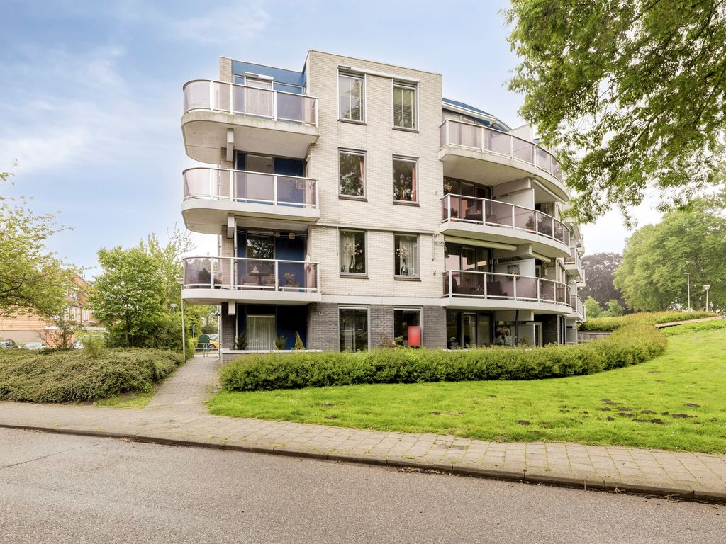 Stationsdreef 4, Nieuwerkerk aan den IJssel