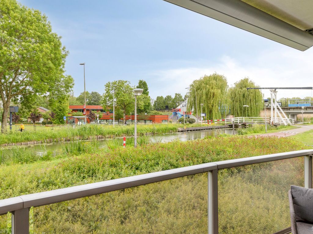 Stationsdreef 4, Nieuwerkerk aan den IJssel