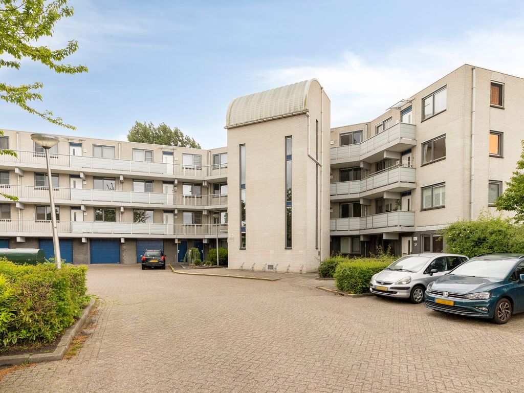 Stationsdreef 4, Nieuwerkerk aan den IJssel