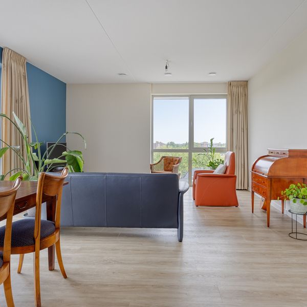 Mient 106, Capelle aan den IJssel