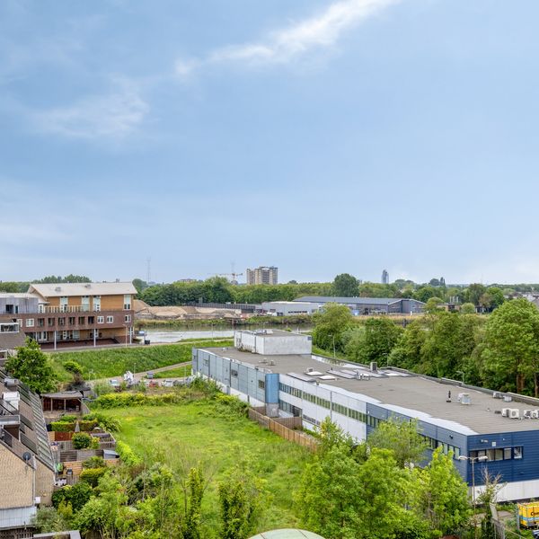 Mient 106, Capelle aan den IJssel