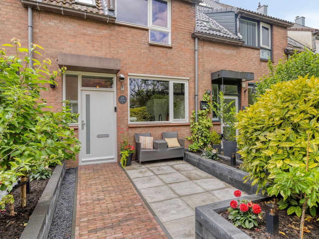 Bas de Blokrede 29, Capelle aan den IJssel