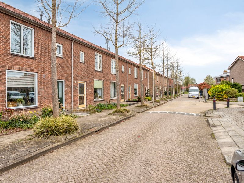 Kon Wilhelminastraat 12, Nieuwerkerk aan den IJssel