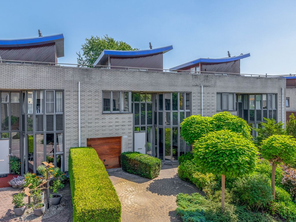 Paradijsselpark 203, Capelle aan den IJssel