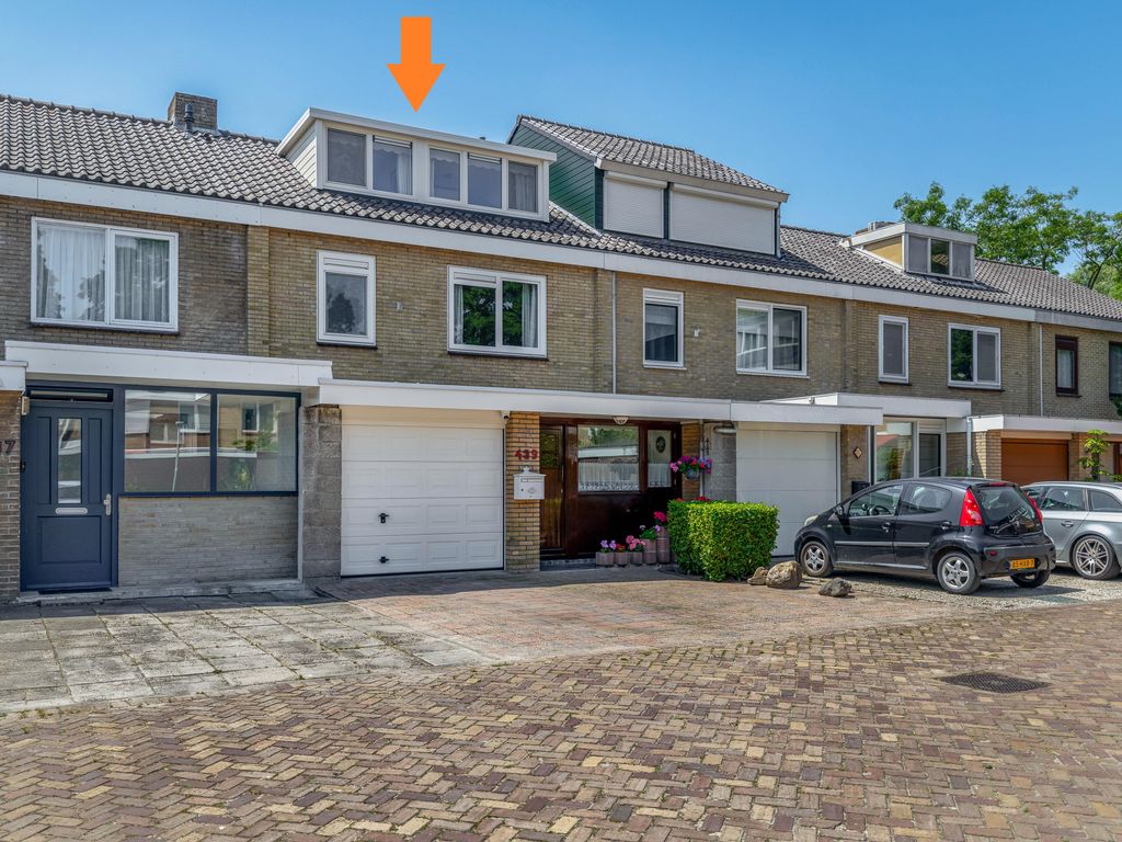 Merelhoven 439, Capelle aan den IJssel
