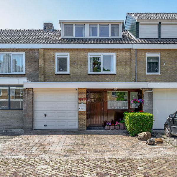Merelhoven 439, Capelle aan den IJssel