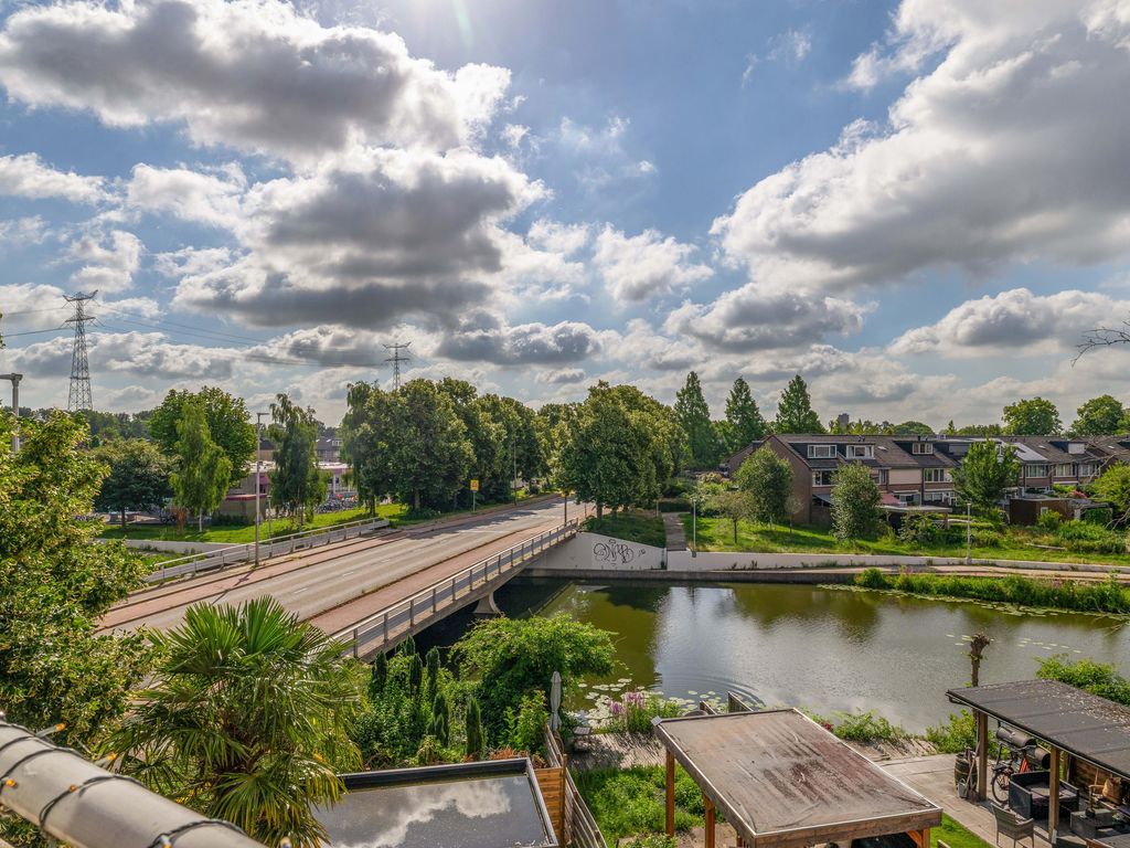 Keerkring 158, Capelle aan den IJssel