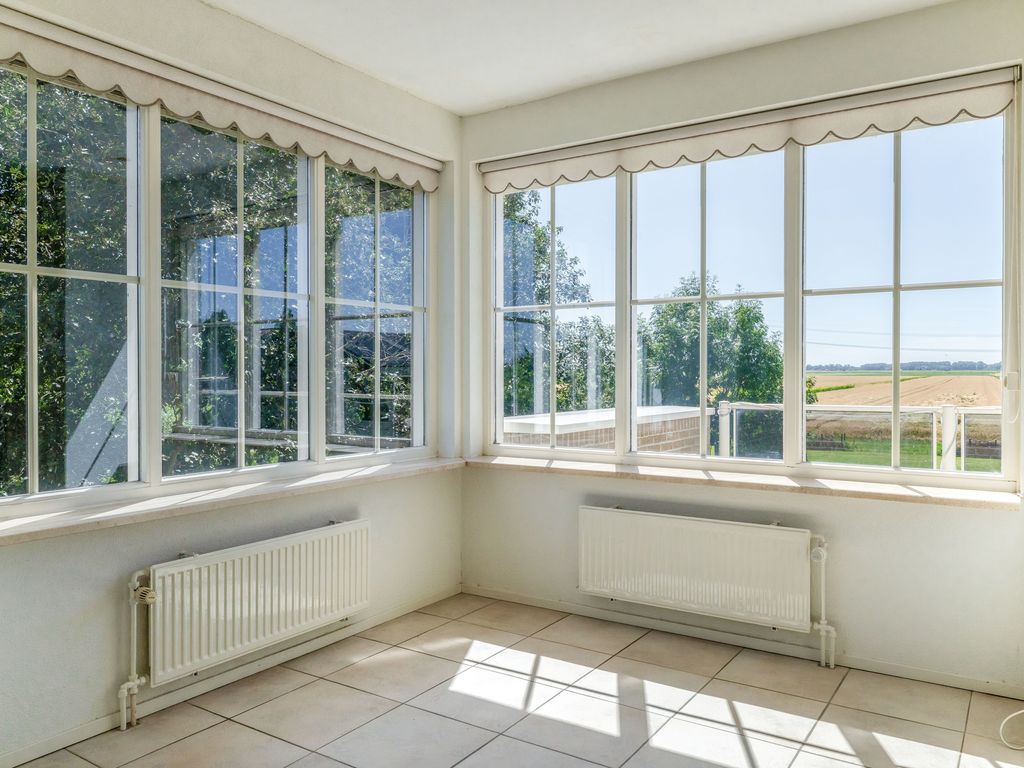 Zuideinde 2, Zevenhuizen