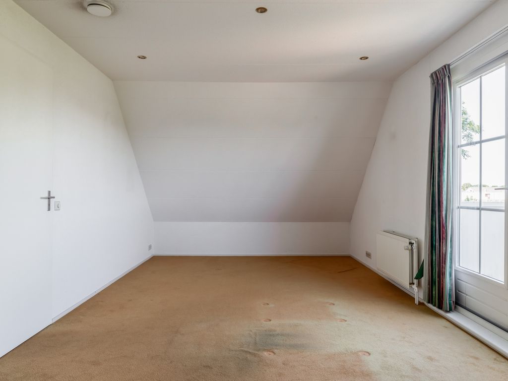 Zuideinde 2, Zevenhuizen