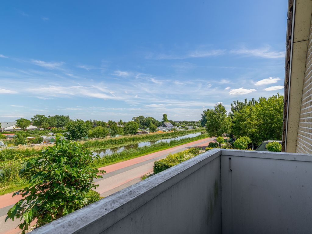 Zuideinde 2, Zevenhuizen
