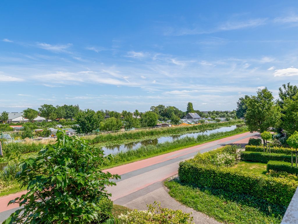 Zuideinde 2, Zevenhuizen