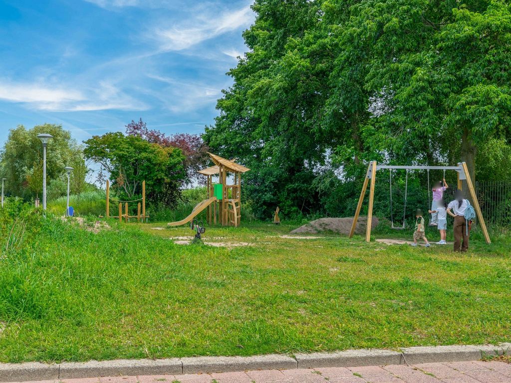 Bas de Blokrede 27, Capelle aan den IJssel