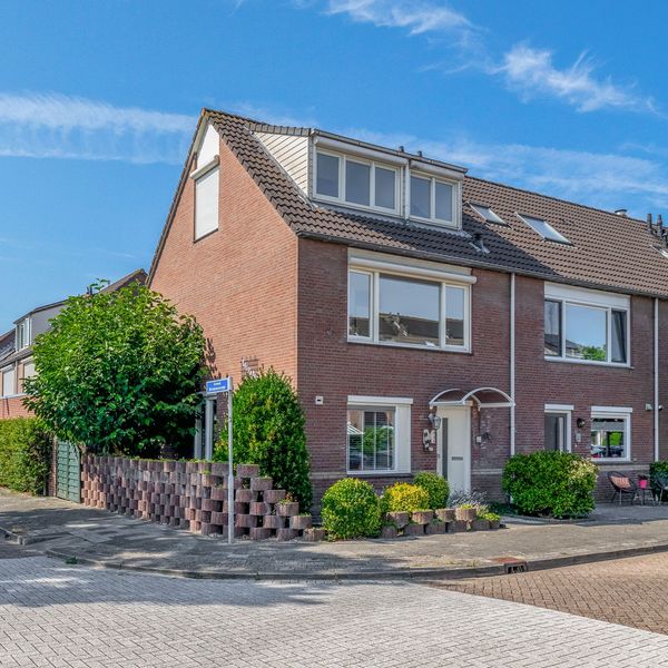 Arend Brinkmanrede 17, Capelle aan den IJssel