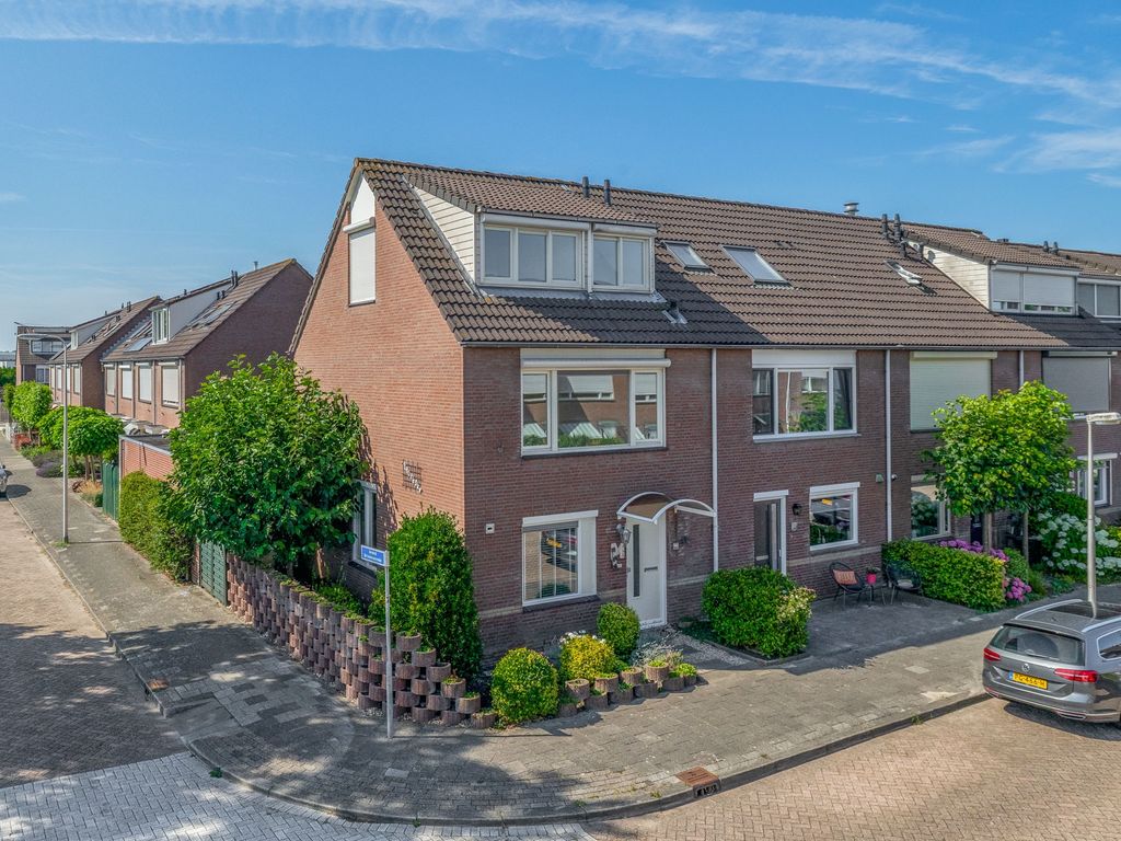 Arend Brinkmanrede 17, Capelle aan den IJssel