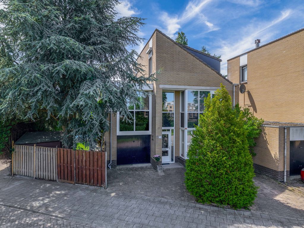 Rossinistraat 38, Capelle aan den IJssel