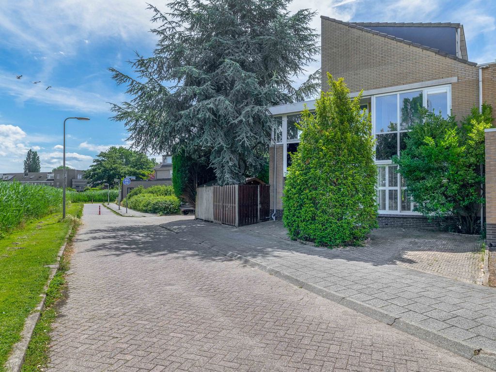 Rossinistraat 38, Capelle aan den IJssel