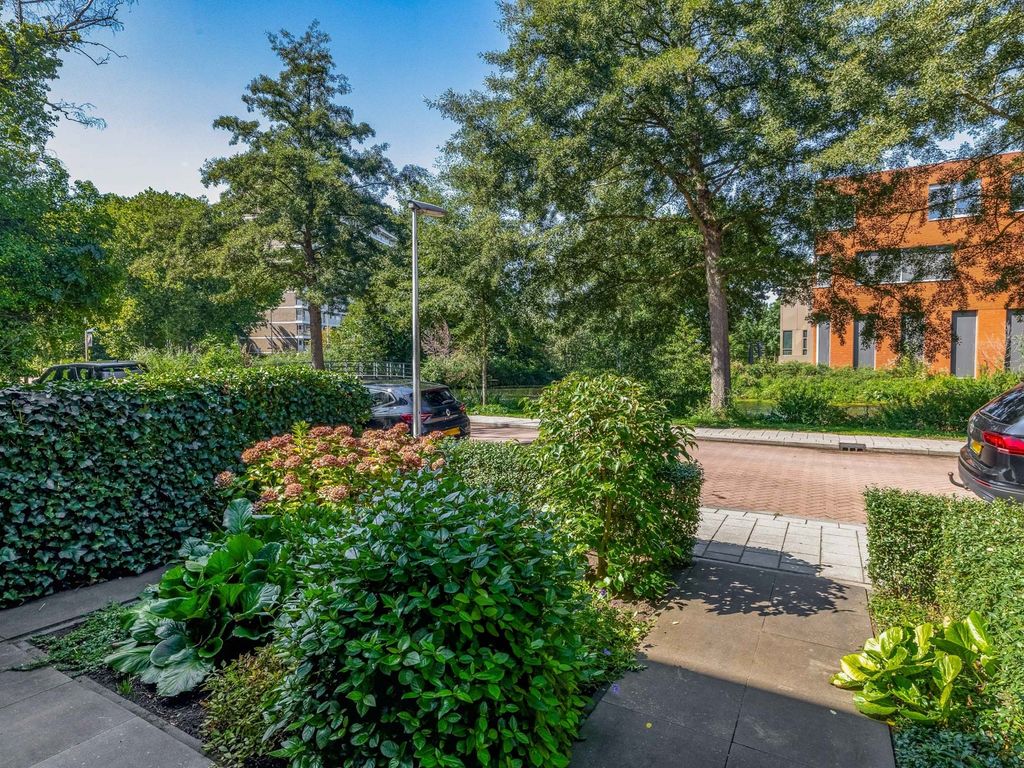 Rubenssingel 129, Capelle aan den IJssel