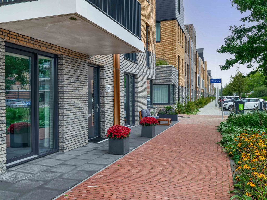 Fluiterlaan 377, Capelle aan den IJssel