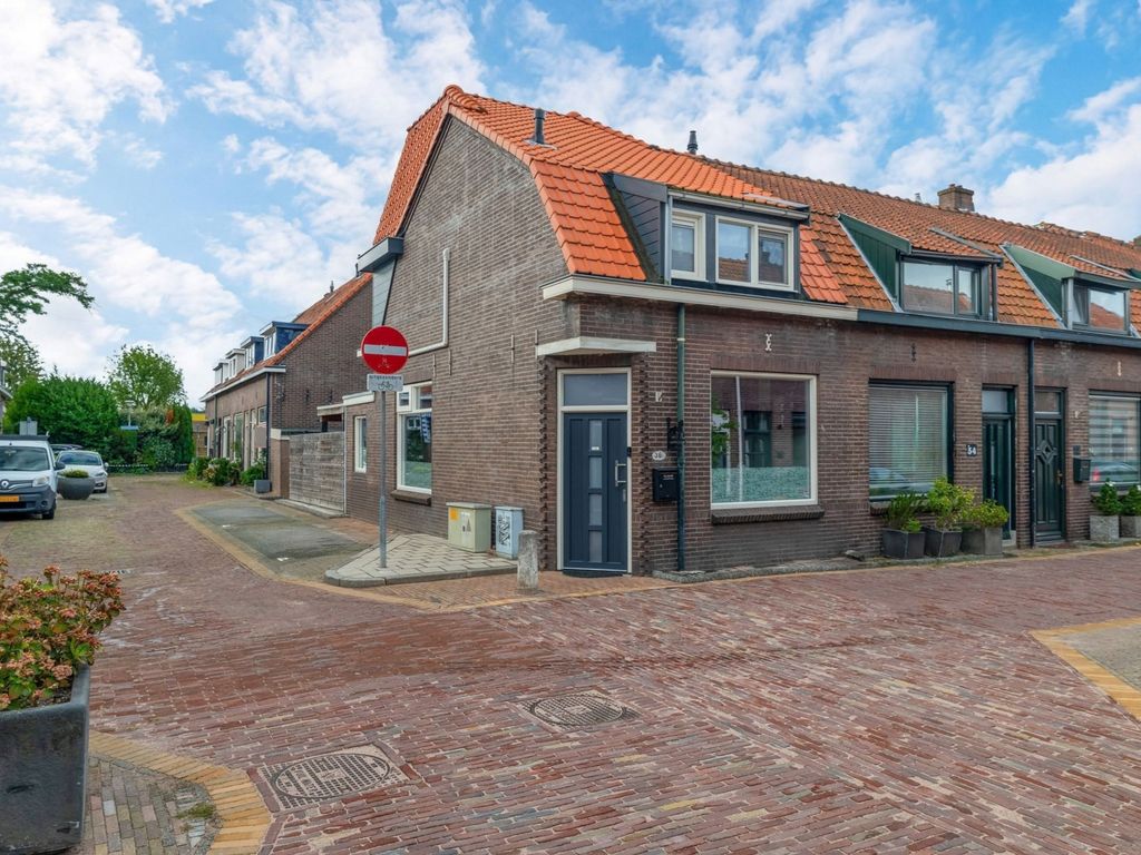 Wilhelminastraat 36, Capelle aan den IJssel
