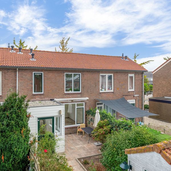 Kon Wilhelminastraat 12, Nieuwerkerk aan den IJssel