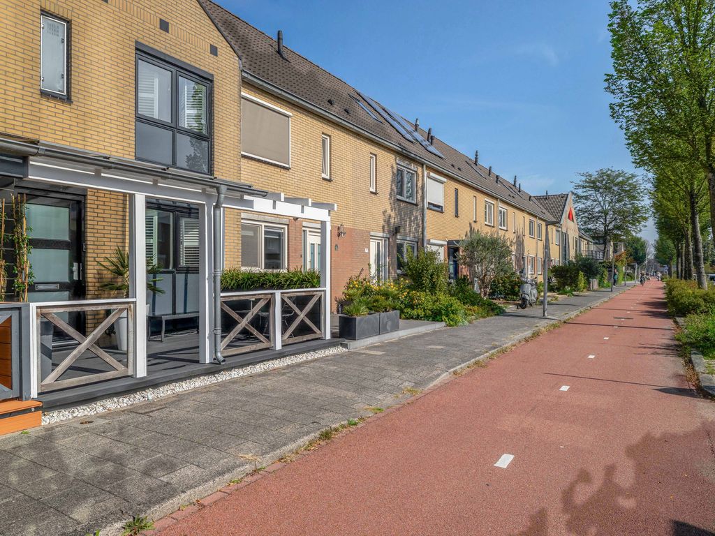 Van Beethovenlaan 73, Capelle aan den IJssel